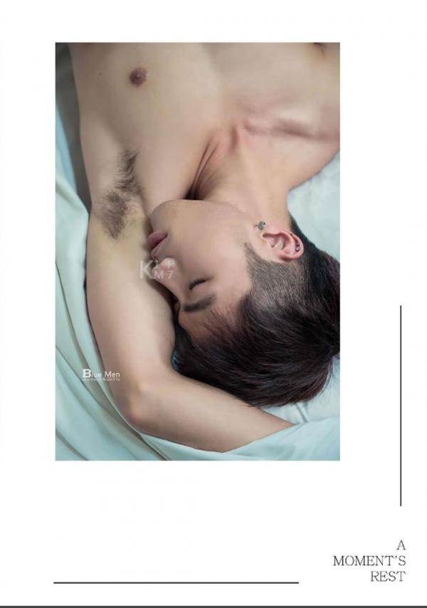 Whoseman-8-花漾文青男孩-許禾